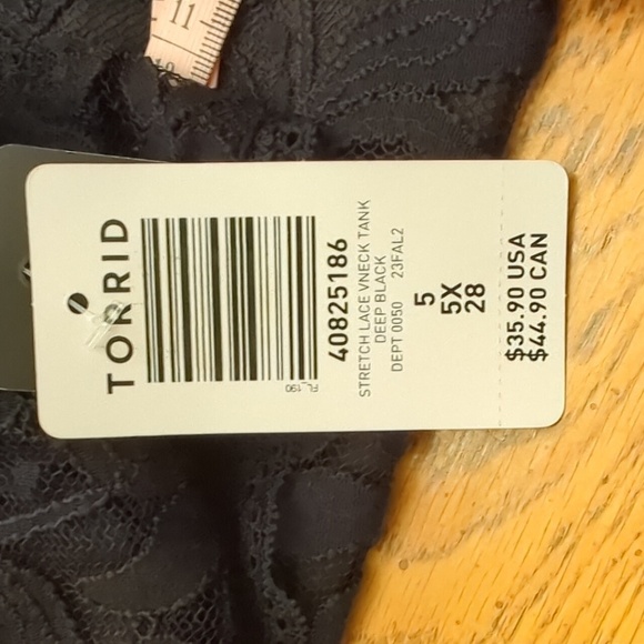 Torrid Stretch Lace V-Neck Tank, plus size 5x - Picture 5 of 5